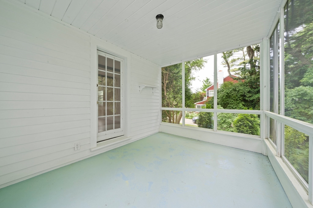 5 Cedar Drive