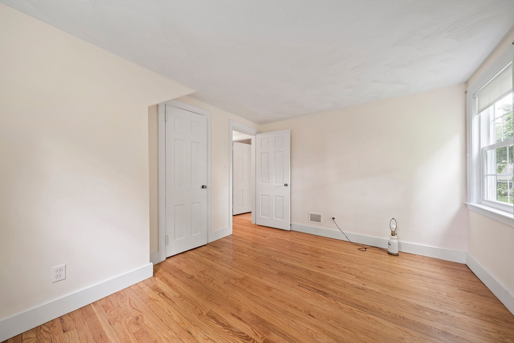 5 Cedar Drive