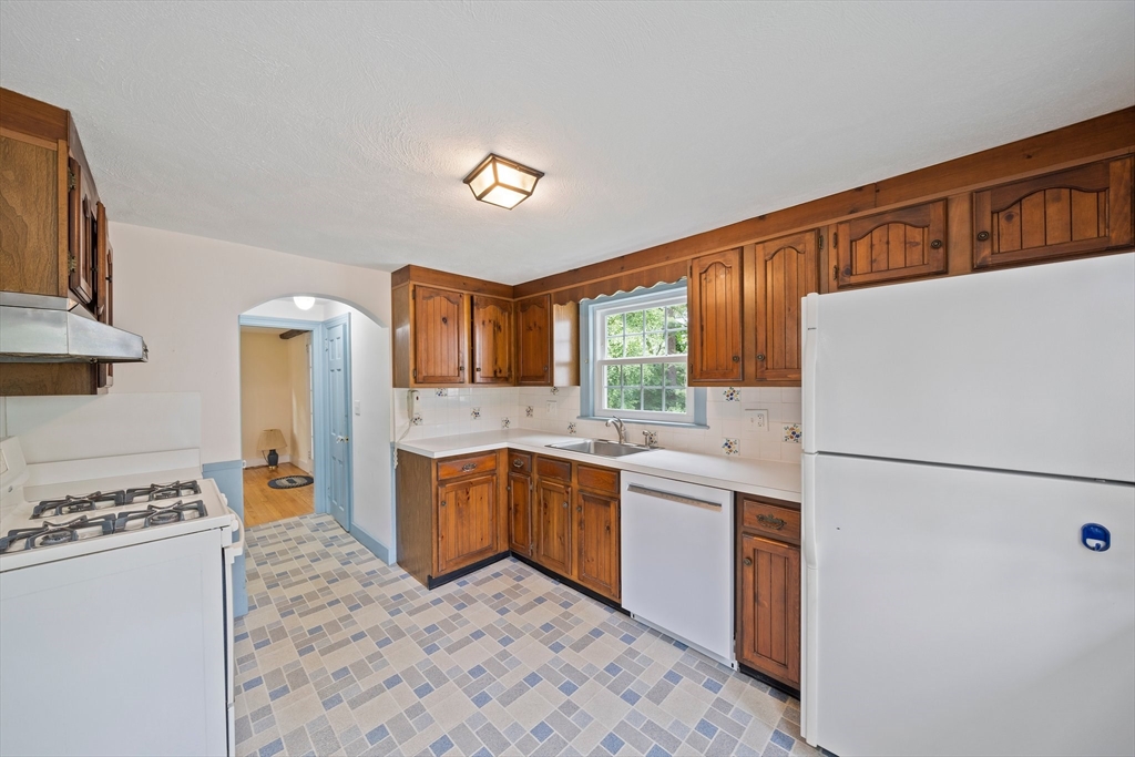 5 Cedar Drive