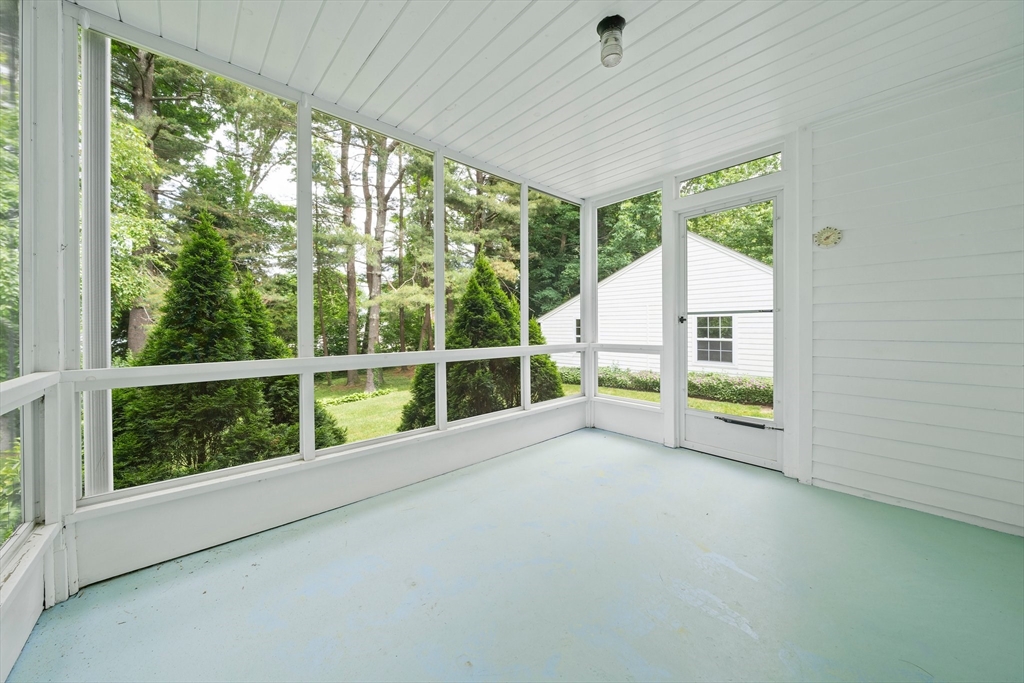 5 Cedar Drive