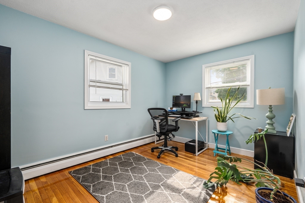 3 Bowman St