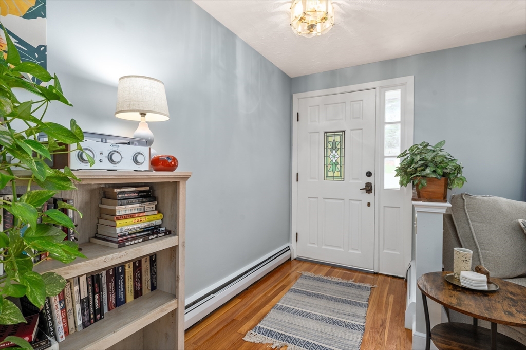 3 Bowman St