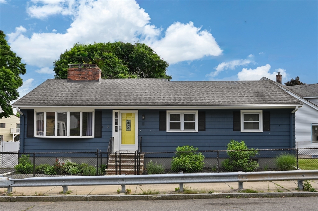 3 Bowman St