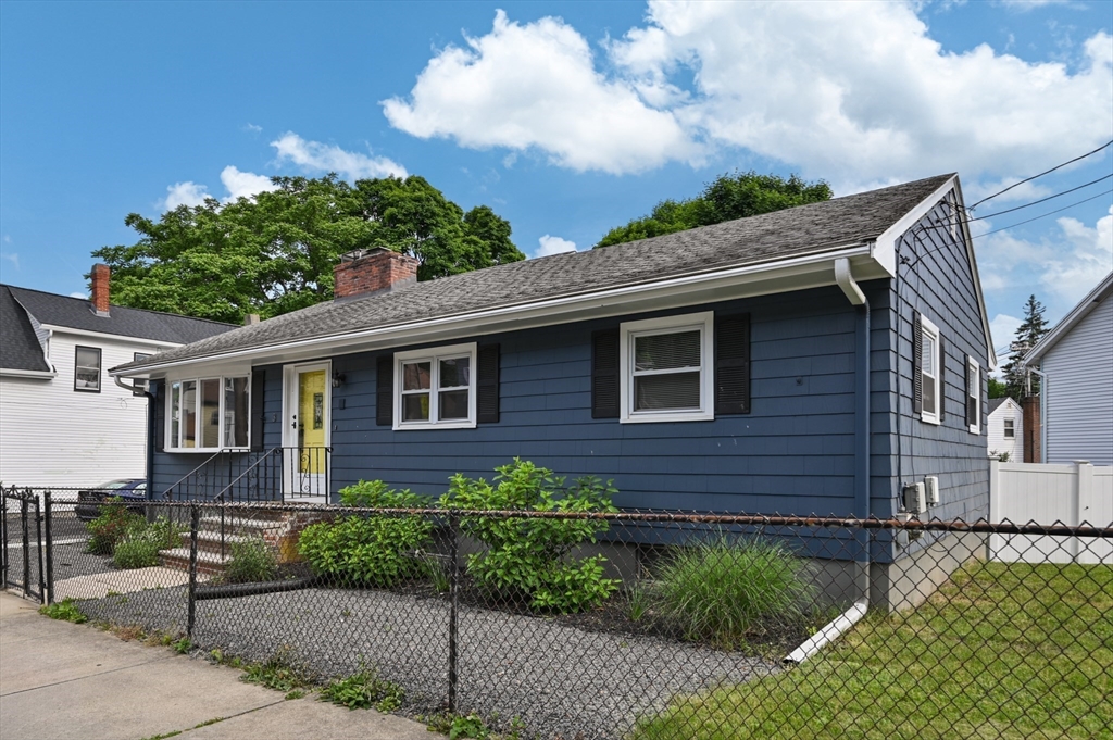 3 Bowman St