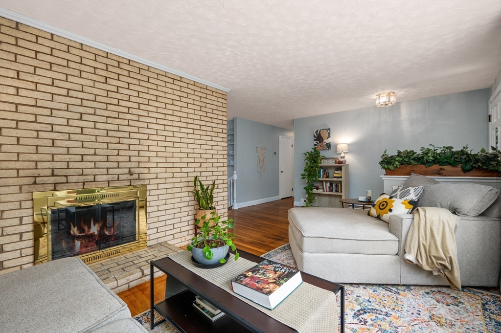 3 Bowman St