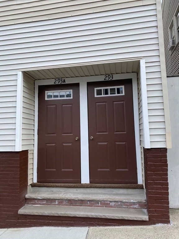293 Lexington Street # 2