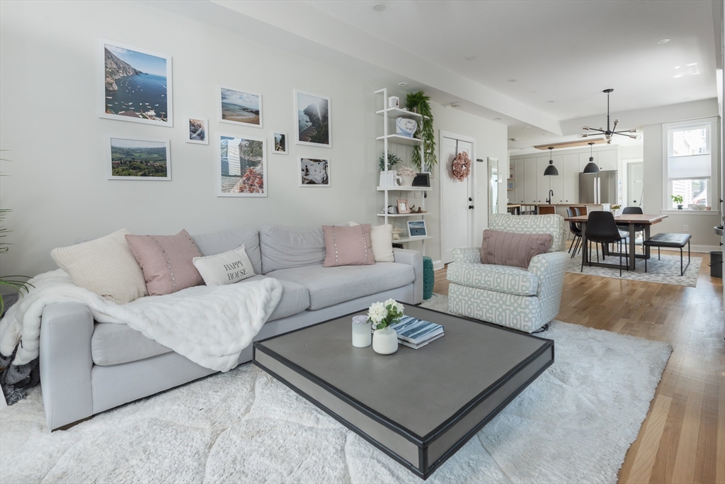 84 H St # 1