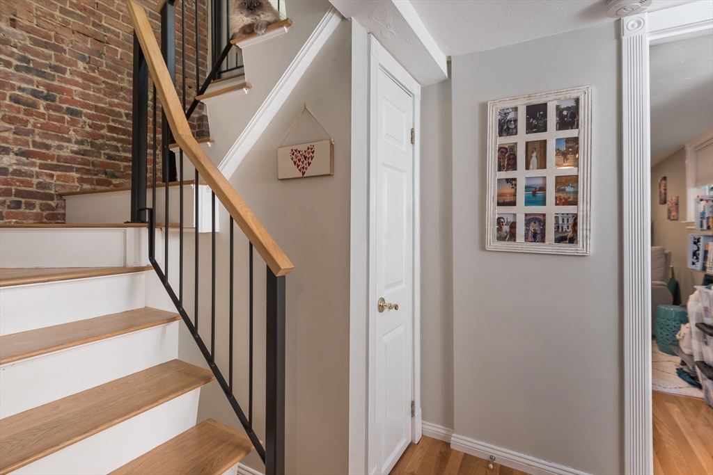 84 H St # 1