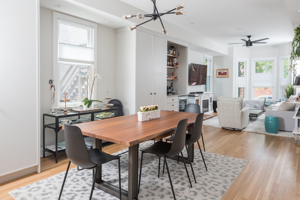 84 H St # 1
