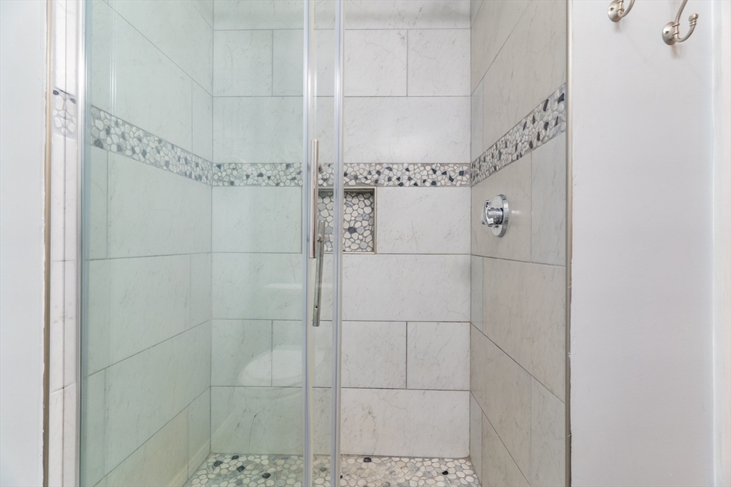30 Rawson St # 2