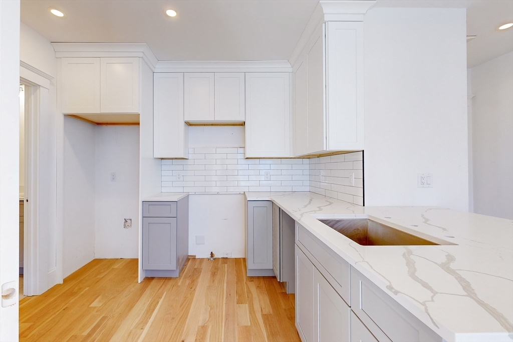 48 Geneva Street # 3A