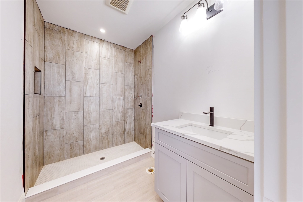 48 Geneva Street # 3A
