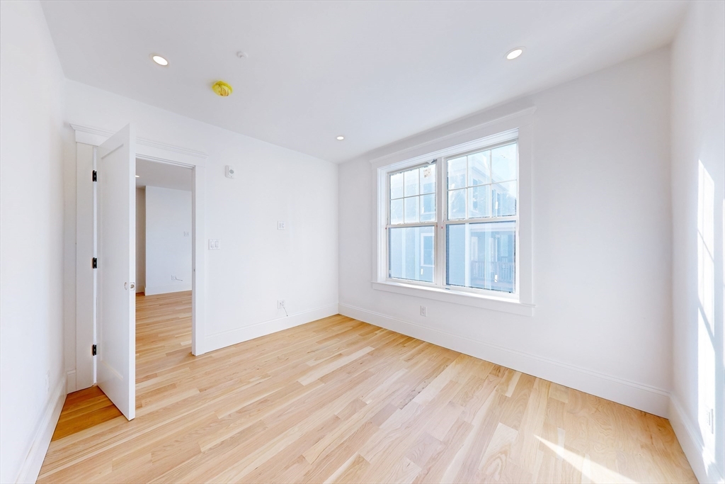 48 Geneva Street # 3A