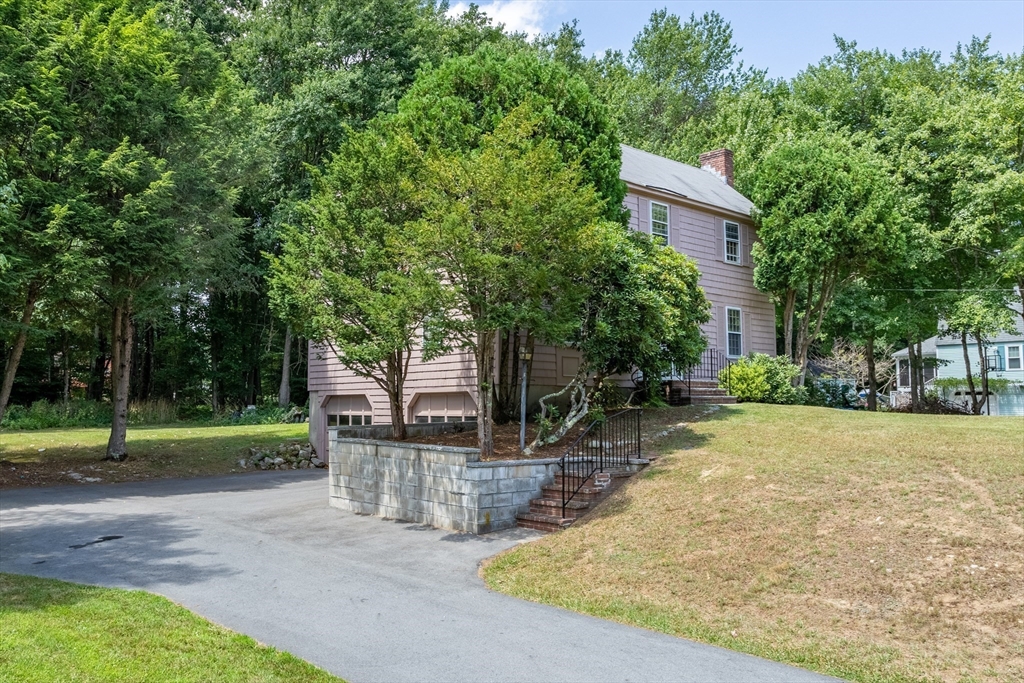 11 Zeus Dr