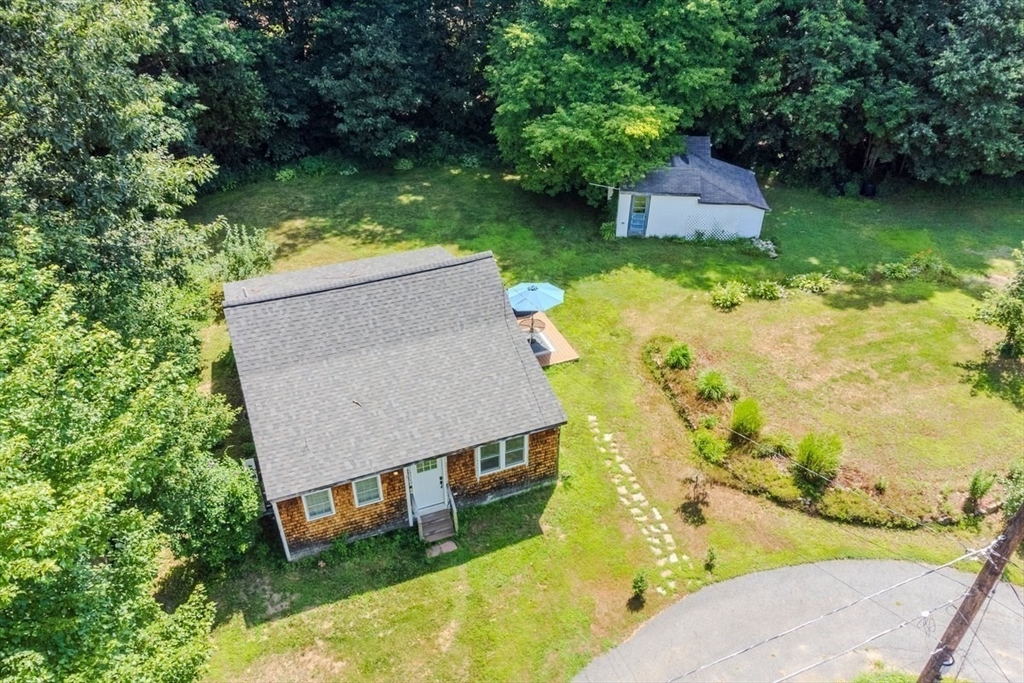 12 Camp Rd