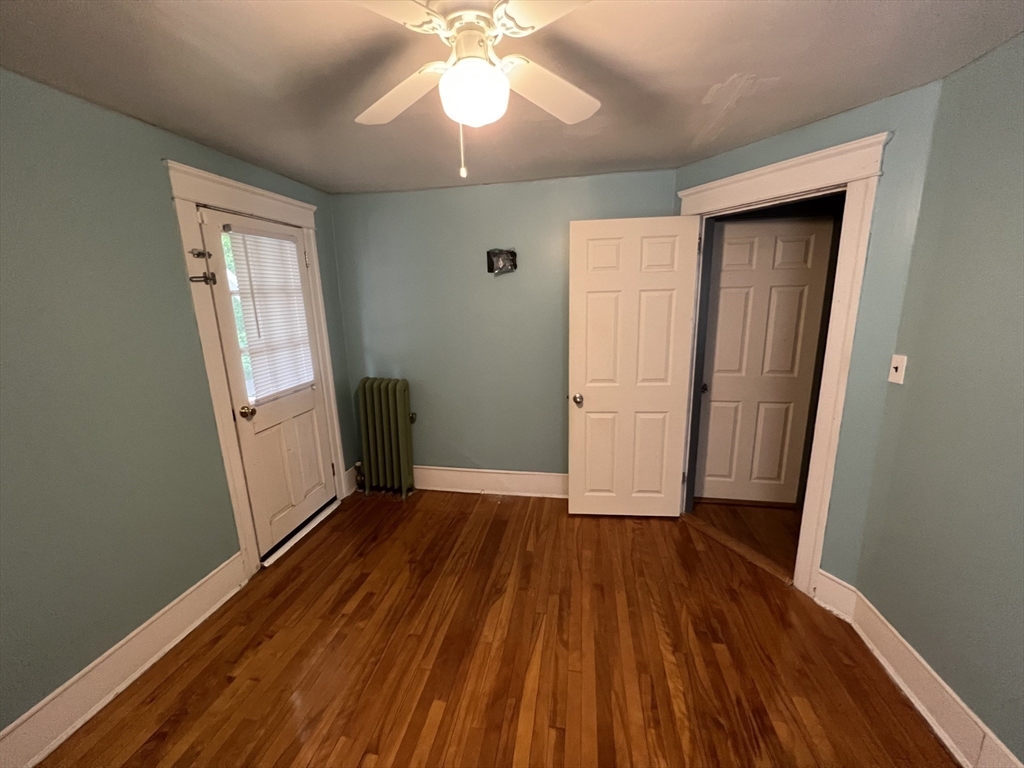 98 Whitmarsh Ave