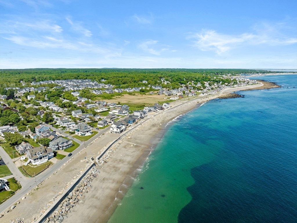 33 Oceanside Dr