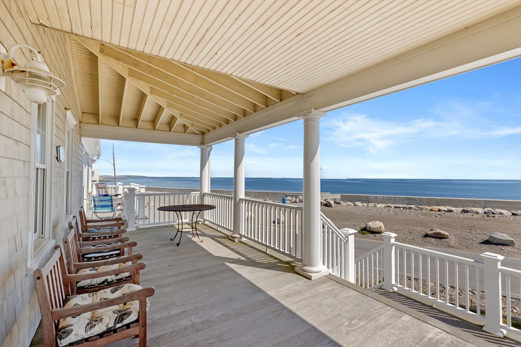 33 Oceanside Dr