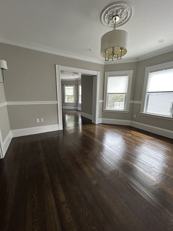 53 Bakersfield St # 2