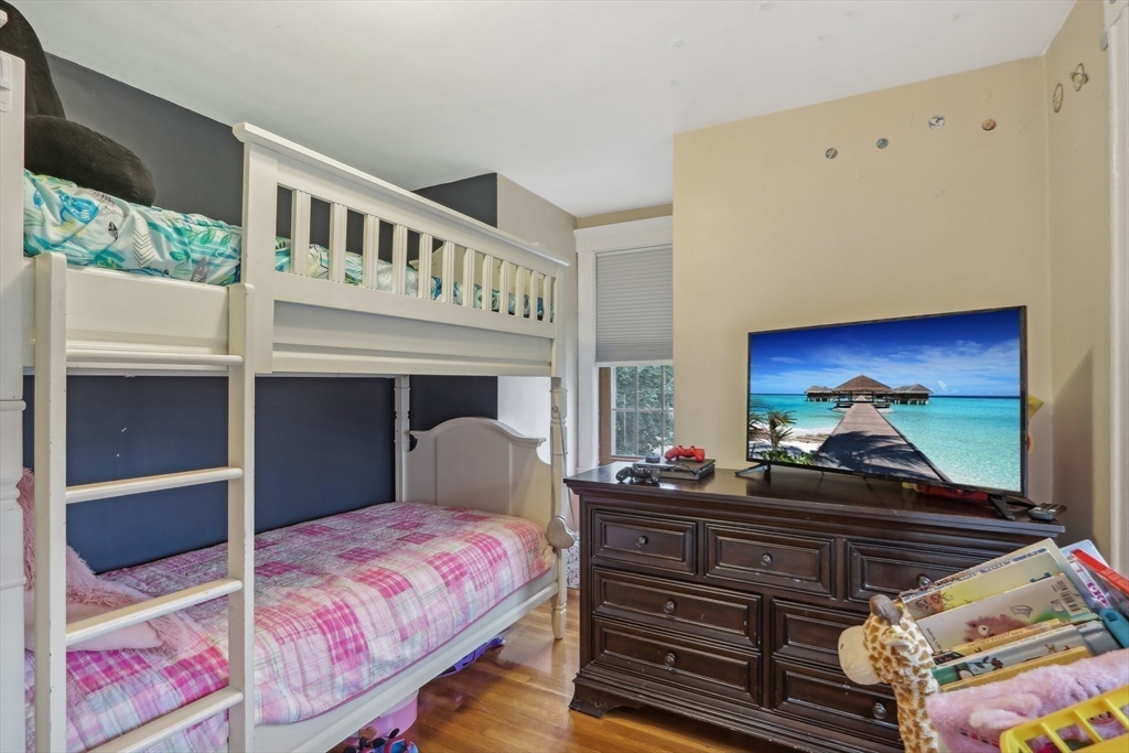 59 Hemlock Rd