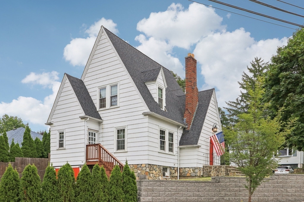 59 Hemlock Rd