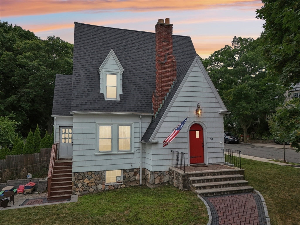 59 Hemlock Rd