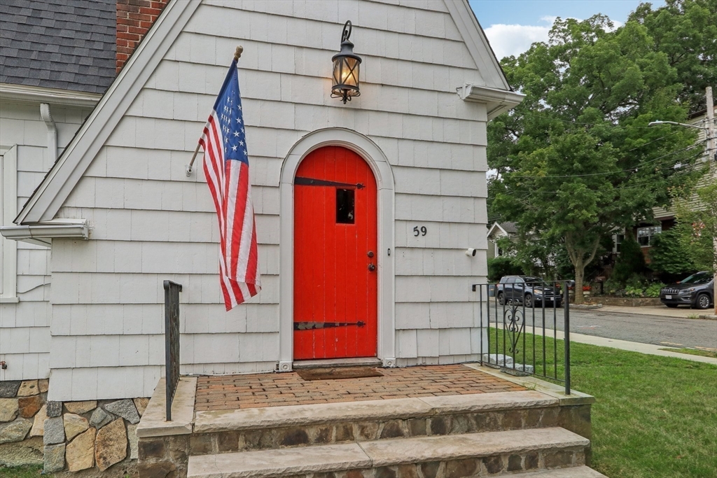 59 Hemlock Rd