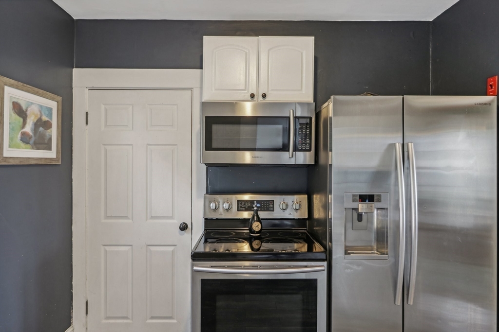 59 Hemlock Rd