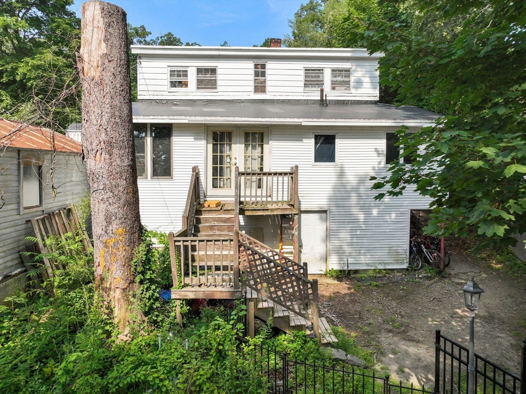 435 Lake Ave