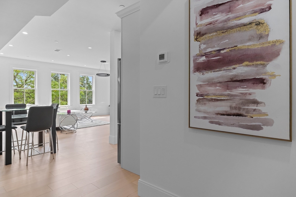 100 White St # 4