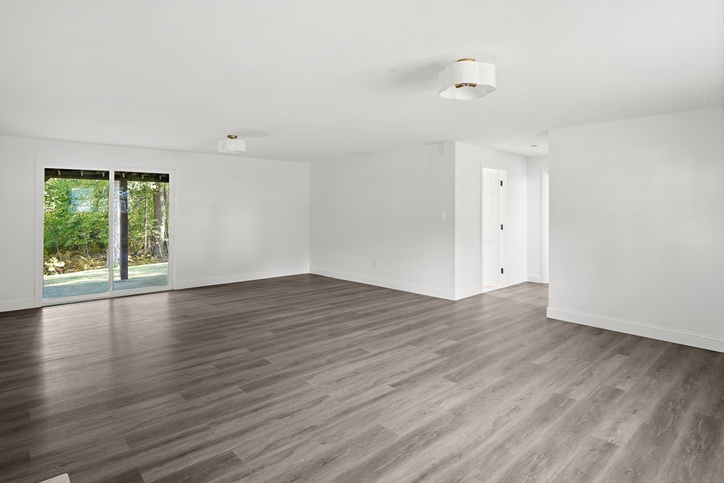 14 Crabapple Ln