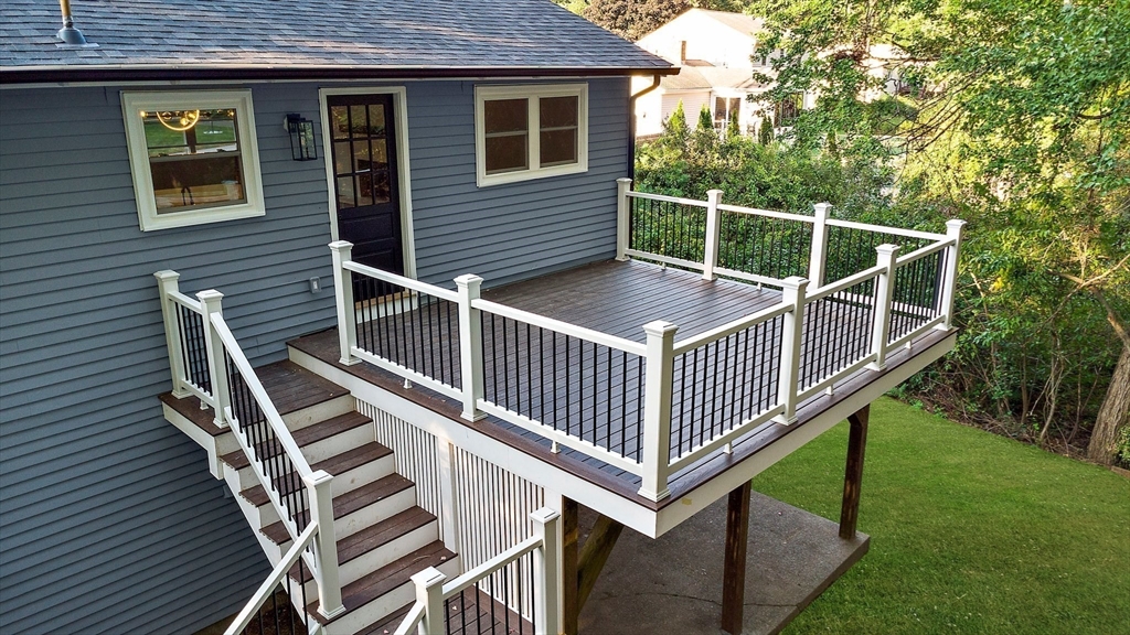 14 Crabapple Ln