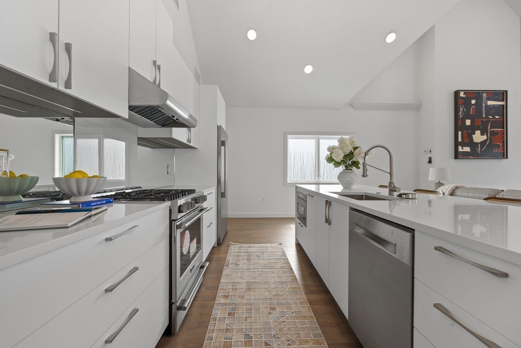 137 Wessagussett Road