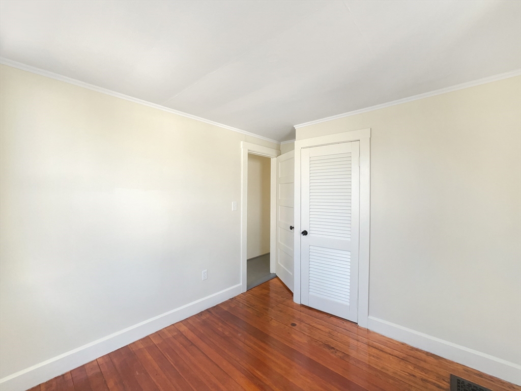 92 Turner St