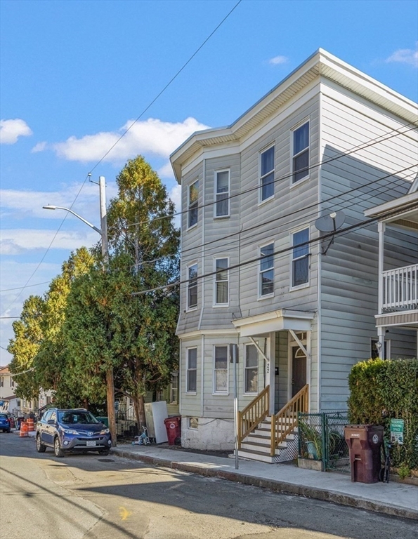 22-24 Linden St