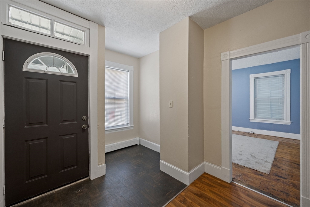 22-24 Linden St