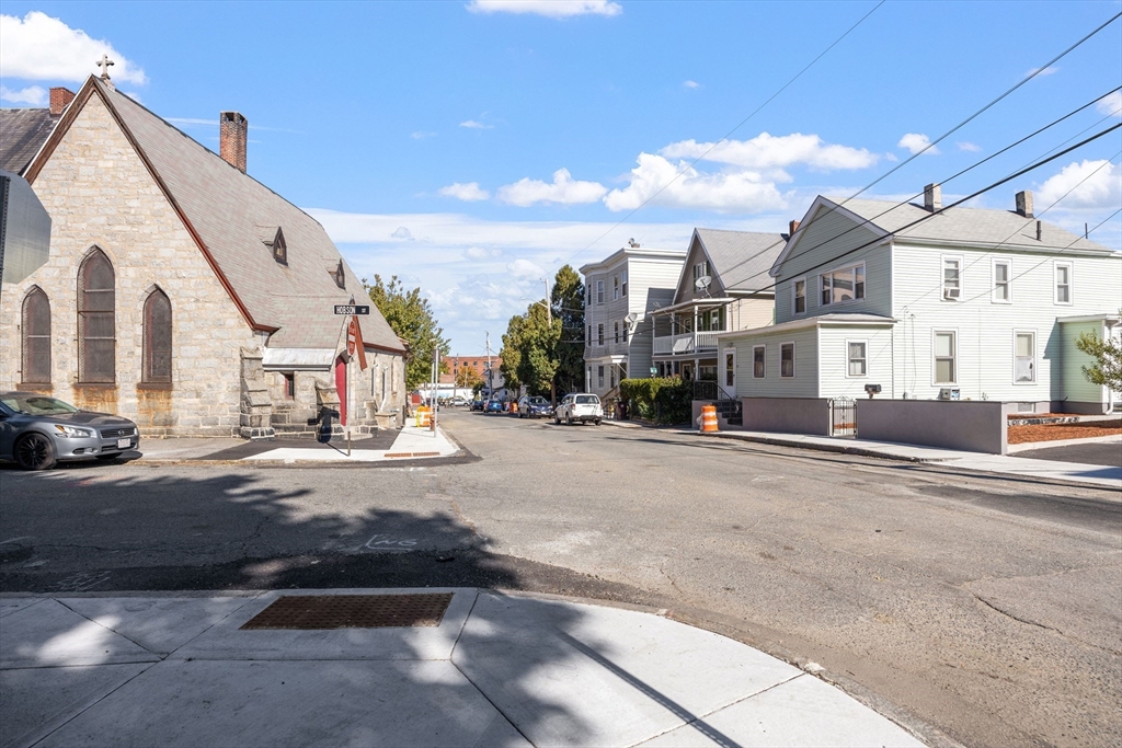 22-24 Linden St