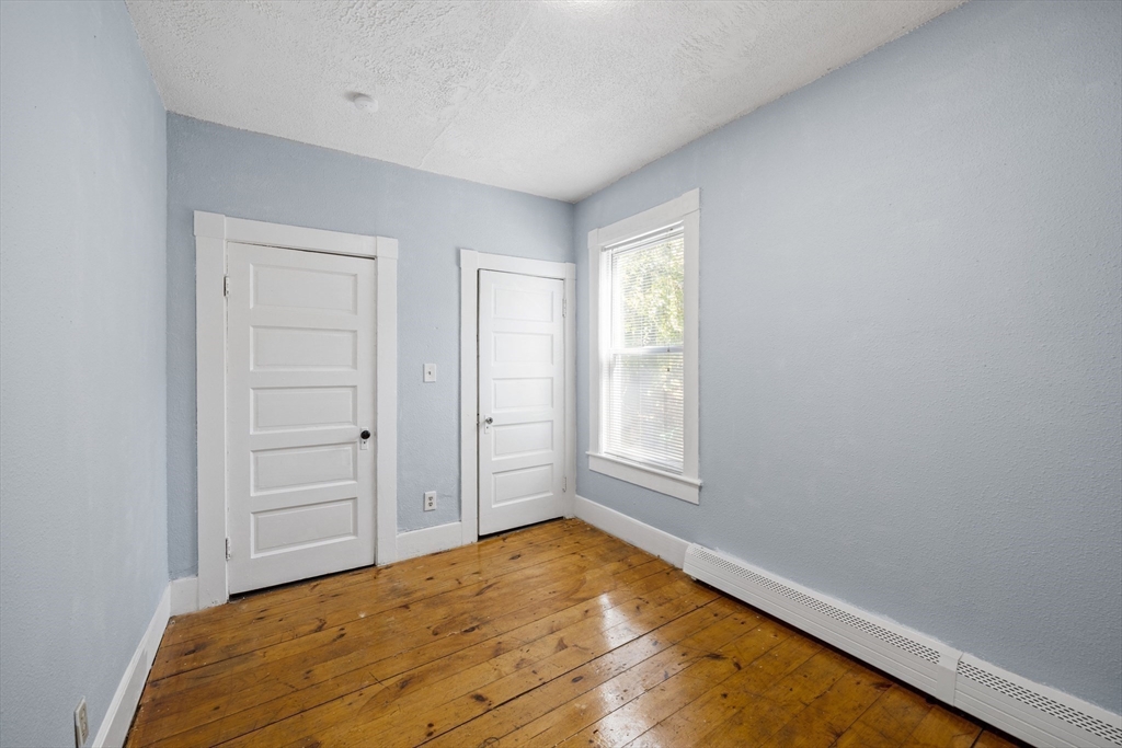 22-24 Linden St