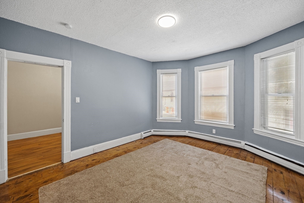 22-24 Linden St