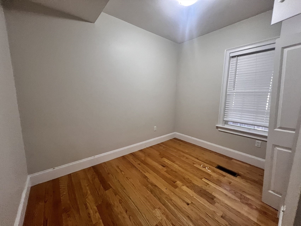 1422 Columbia Rd # 1
