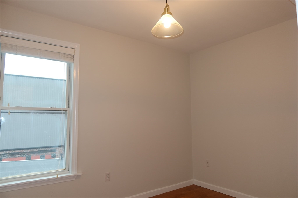 505 E 5th St # 3