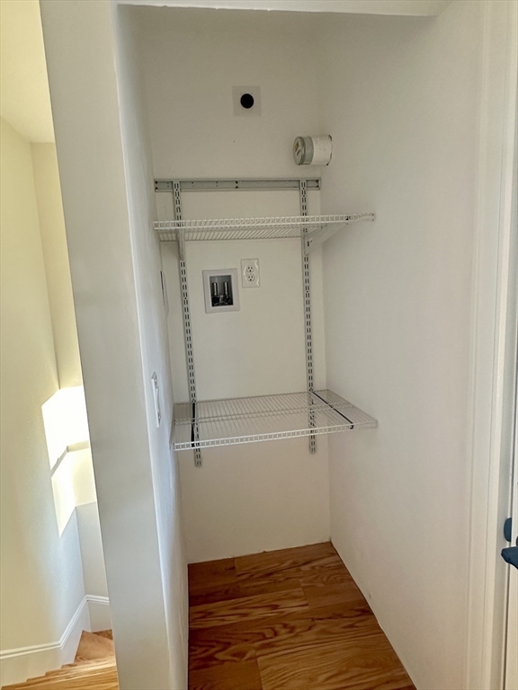 173 Safford St # 2