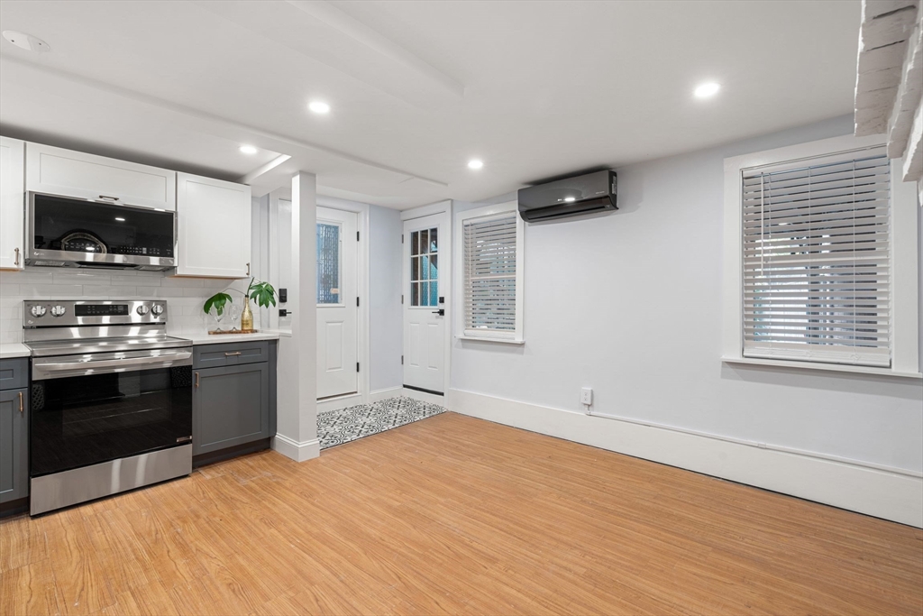 155 Dorchester St # 1