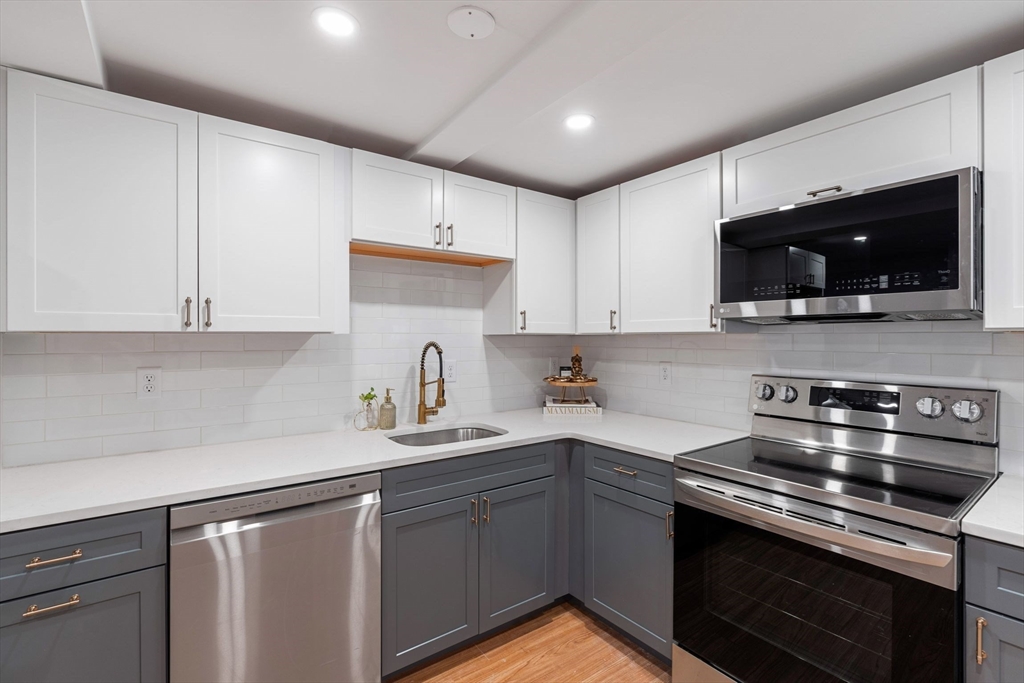 155 Dorchester St # 1