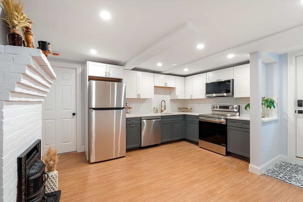 155 Dorchester St # 1