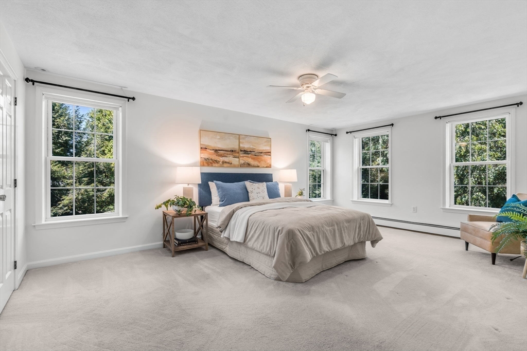 89 Robert Rd