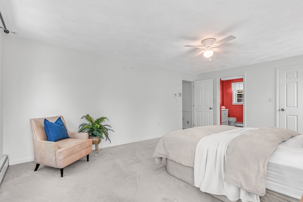 89 Robert Rd