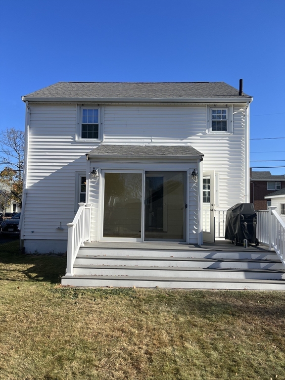 7 Newbury Ave
