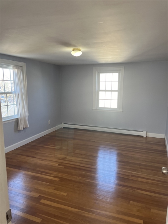 7 Newbury Ave