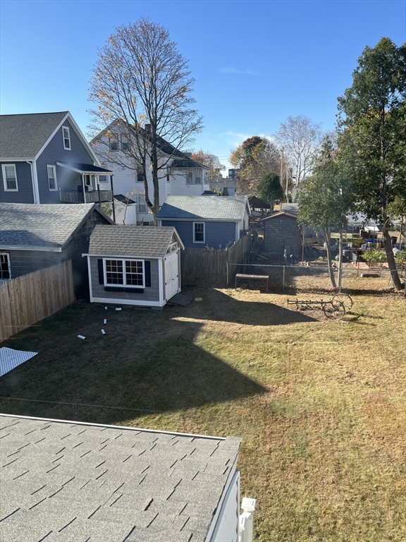 7 Newbury Ave